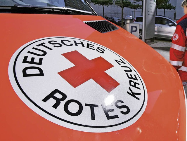 Mehr als 30 aktive Rotkreuzhelfer steh...verein Mnchweier-Wallburg ihren Mann.  | Foto: DPA