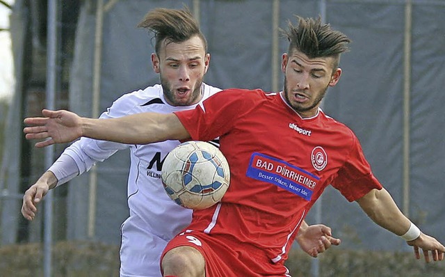 Die Villinger, hier Enes Arslan (hinte...n einen lockeren 5:0-Erfolg feierten.   | Foto: Reinhadrt