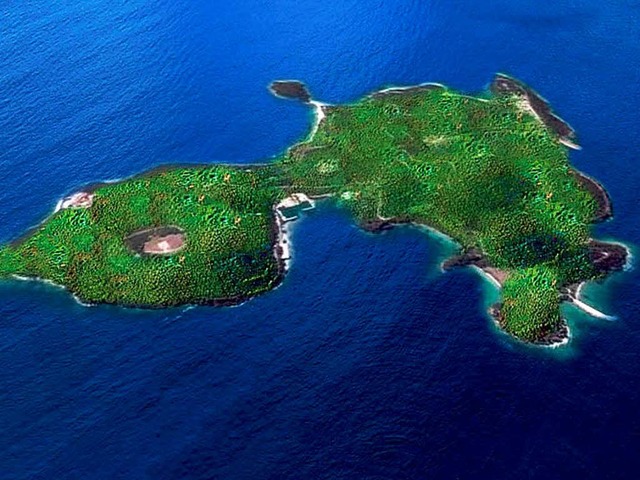 Auf 80 Hektar bietet die Onassis-Insel...rem drei Villen und einen Yachthafen.   | Foto: Private Islands Inc.