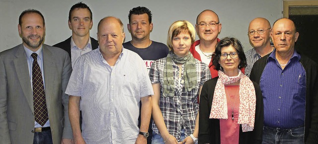 Der neue Vorstand des aus zwei Vereine...r Bartl und  Beisitzer Franz Leutner.   | Foto: Hans Spengler