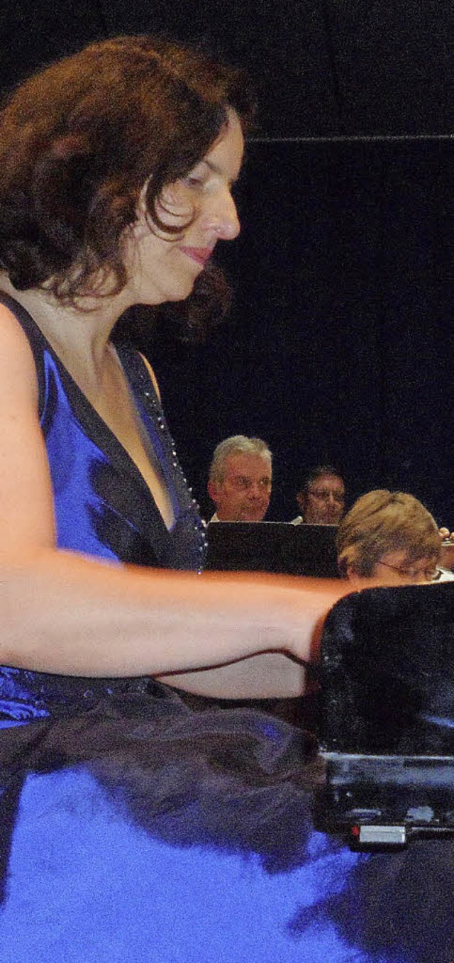 Klaviersolistin Andrea Amann begeisterte die Zuhrer   | Foto: Bianca Flier