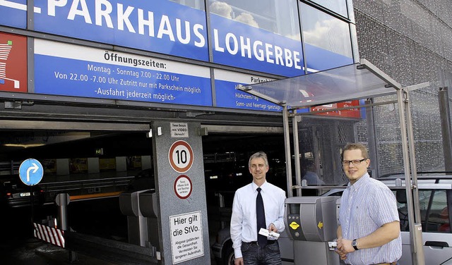 Freuen sich ber die neue Technik am P...lawski (links) und Philipp Stiegeler.   | Foto: Jrn Kerckhoff