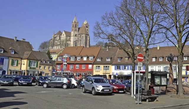 Aus dem groen Parkplatz soll eine attraktive Breisacher Ortsmitte werden.     | Foto: elisabeth saller