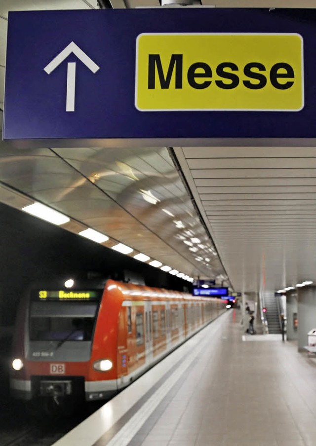 Streitpunkt: der Bahnhof an Messe und Flughafen   | Foto: DPA