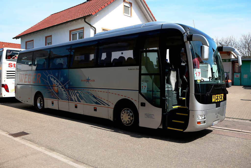 Auch In Kappel-Grafenhausen haben sich zig Fans auf den Weg nach Stuttgart gemacht: Sie wollen dae DfB-Pokal-Halbfinale live sehen.