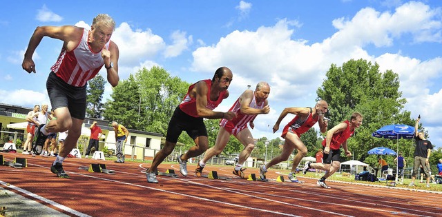 Senioren  setzen auf Fitness und gesundes Leben.   | Foto:  Dieter Erggelet