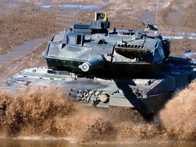 Ein Leopard 2 im Einsatz  | Foto: dpa