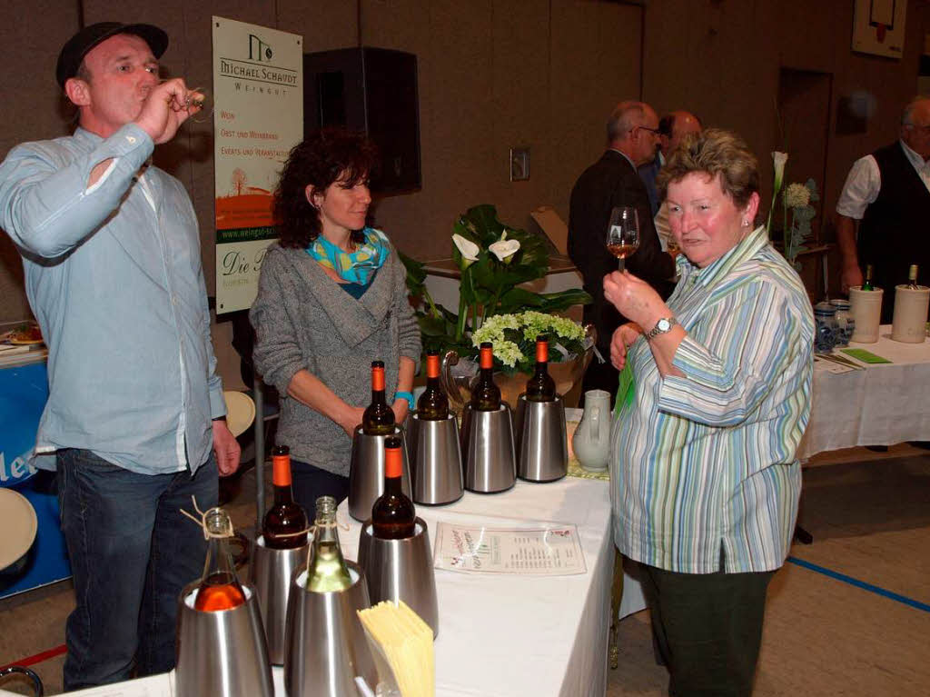 Probieren beim Weingut Schaudt