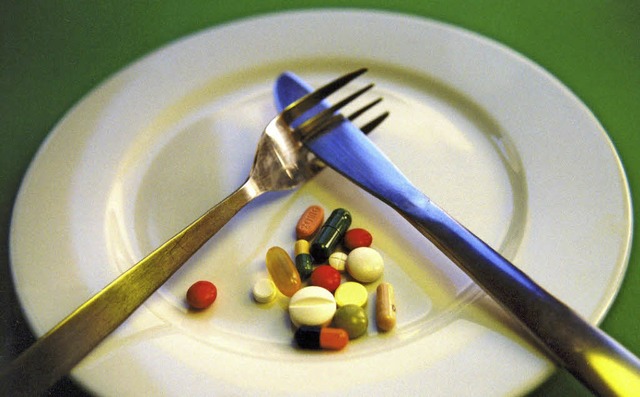 Oft Bestandteil des Essens: die tgliche Pillenration  | Foto: ABDA