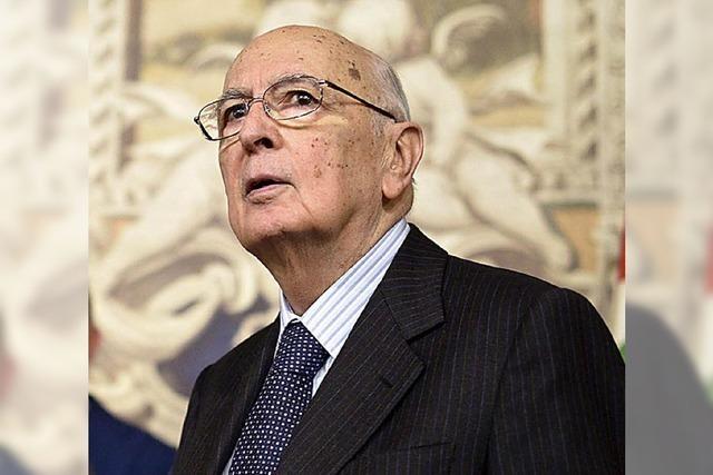 Napolitano wird als Staatsprsident wiedergewhlt - Mitte-Links-Partei vor Auflsung