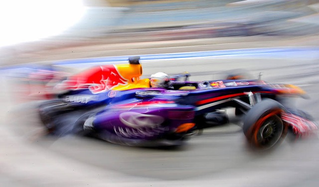 Sebastian Vettel war in Bahrain nicht zu stoppen.  | Foto: dpa/afp