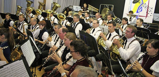 Die musikalischen  Gste hatten es nicht weit: Sie kamen aus Simonswald.  | Foto: Karin Hei