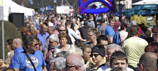 Volles Haus in der Innenstadt, aber nicht alle sind zufrieden.   | Foto: Lauber