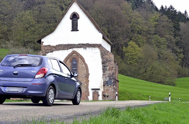 Die Strae bei der Tennenbacher Kapelle ist marode.  | Foto: Gerhard Walser