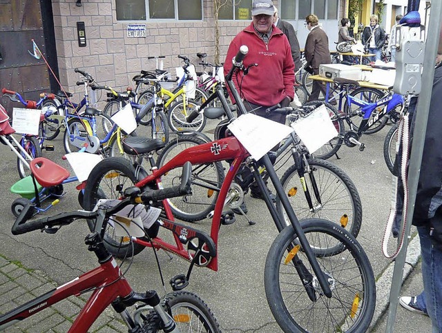 Gebrauchte und neue Drahtesel gibt es auf dem Fahrradmarkt.   | Foto: ZVG