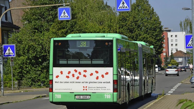 Der 38er auf dem Weg nach Basel. Die Fahrgastzahlen nehmen weiter zu.   | Foto: Ralf H. Dorweiler