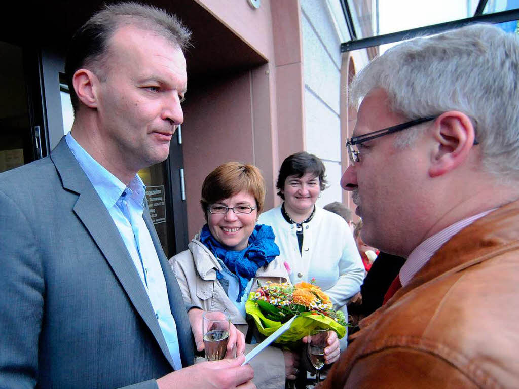 Der Sieg von Jochen Fischer beim zweiten Wahlgang der Brgermeisterwahl Neuried.