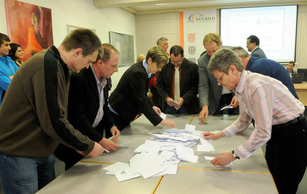 Der Sieg von Jochen Fischer beim zweiten Wahlgang der Brgermeisterwahl Neuried.