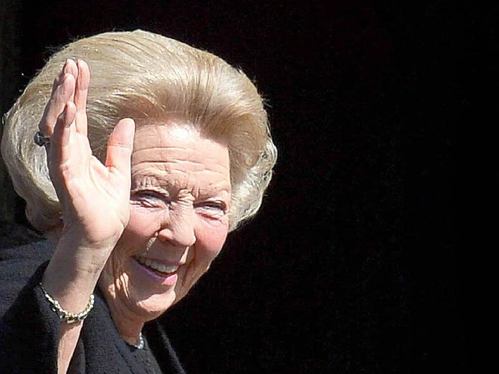 Königin Beatrix dankt ab Eine Powerfrau zieht sich zurück Panorama