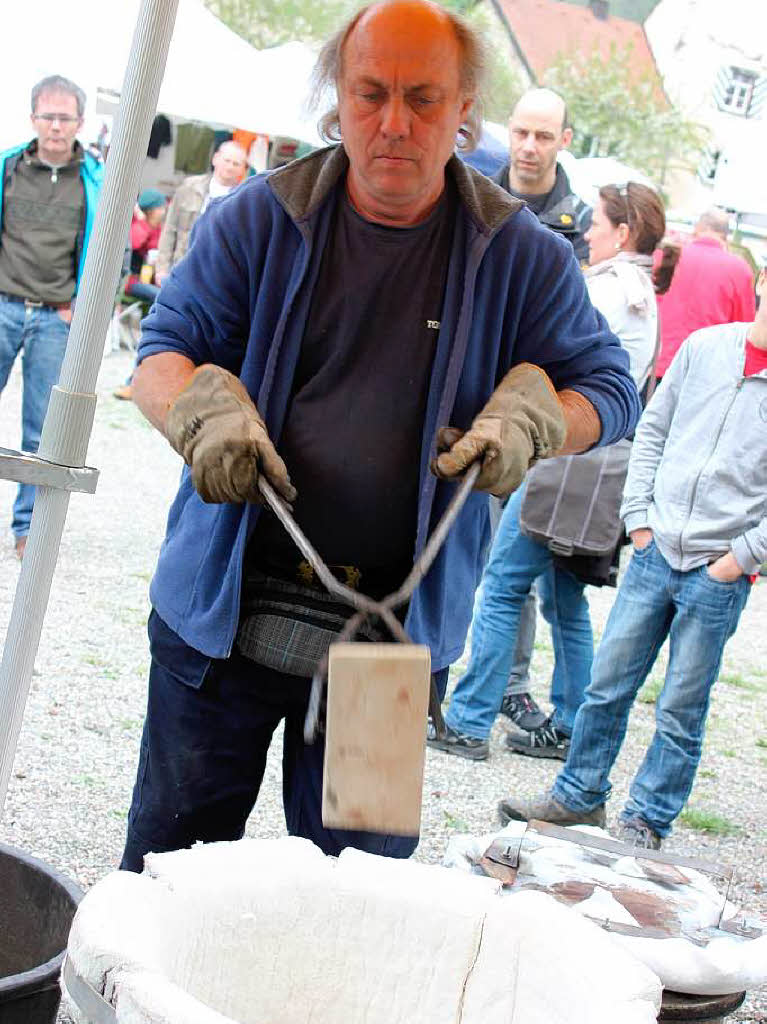 Impressionen vom 17. Tpfer- und Knstlermarkt auf Schloss Beuggen