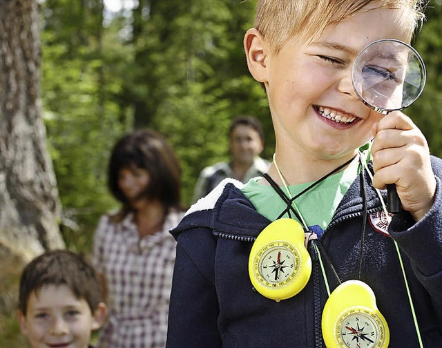 Auf dem Sprnasenpfad sind die Nachwuchsdetektive unter den Wanderern gefordert.  | Foto: BZ