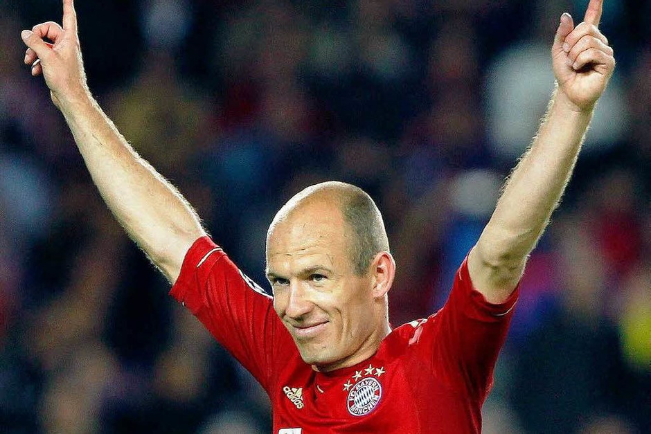 Grund zur Freude: Mit einem starken Linksschuss machte Arjen Robben das 0:1 (Foto: dpa) Grund zur Freude: Mit einem starken Linksschuss machte Arjen Robben das 0:1 (Foto: dpa)