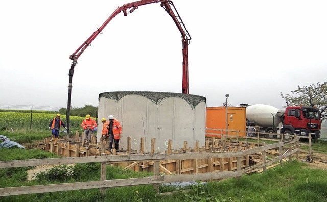 Gearbeitet wird derzeit auch oben auf ...rbst sollen die Arbeiten fertig sein.   | Foto: Hansdieter seidt