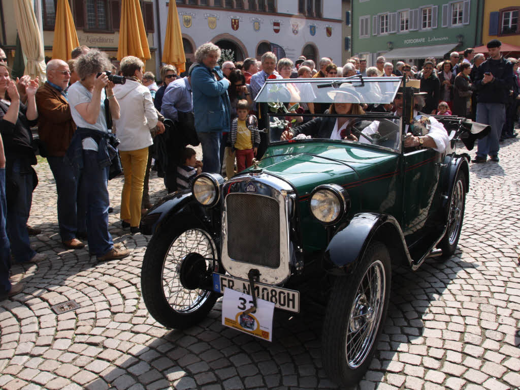 Fotos: Oldtimersonntag In Staufen - Staufen - Fotogalerien - Badische ...