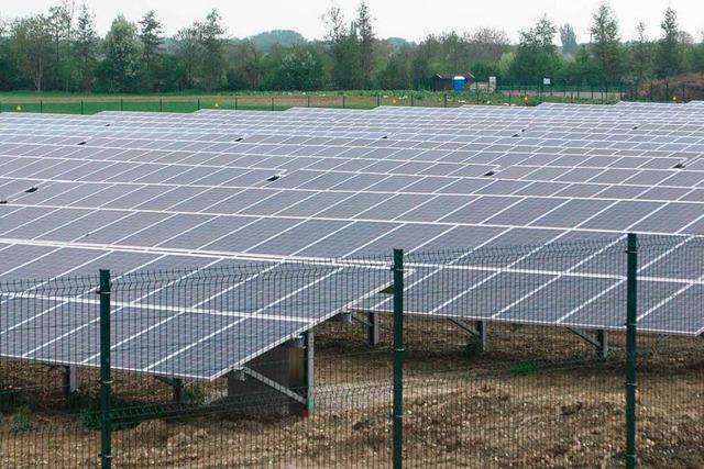 Solarpark Vogtsburg ist am Netz und liefert Strom