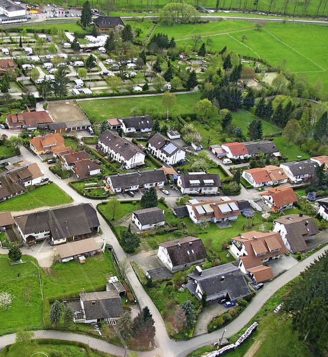 Das Wohngebiet Mattenweg &#8211; westl...ere Luftaufnahme stammt vom Mrz 2012.  | Foto: Manfred Lange