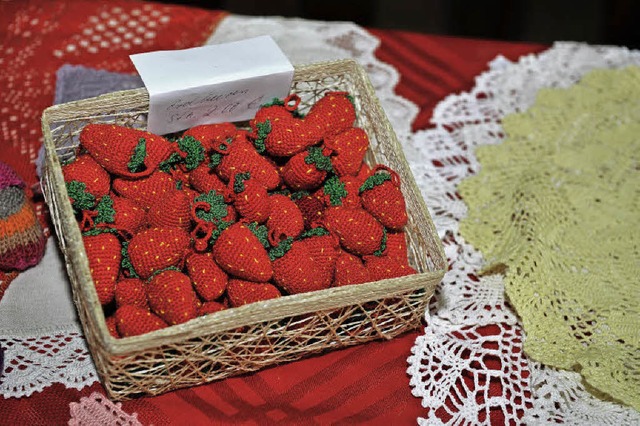 Gehkelte Erdbeeren als Vorgeschmack a...es ehemaligen Klosters verlegt wurde.   | Foto: Franziska Lffler