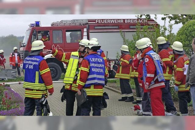 Feuerwehr und Ersthelfer üben für den Ernstfall