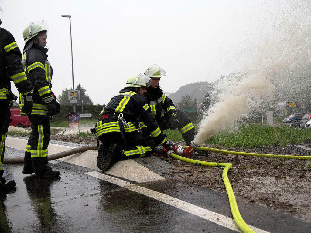 Starkregen hat der Feuerwehr in Elzach und seinen Stadtteilen 70 Einstze beschert.