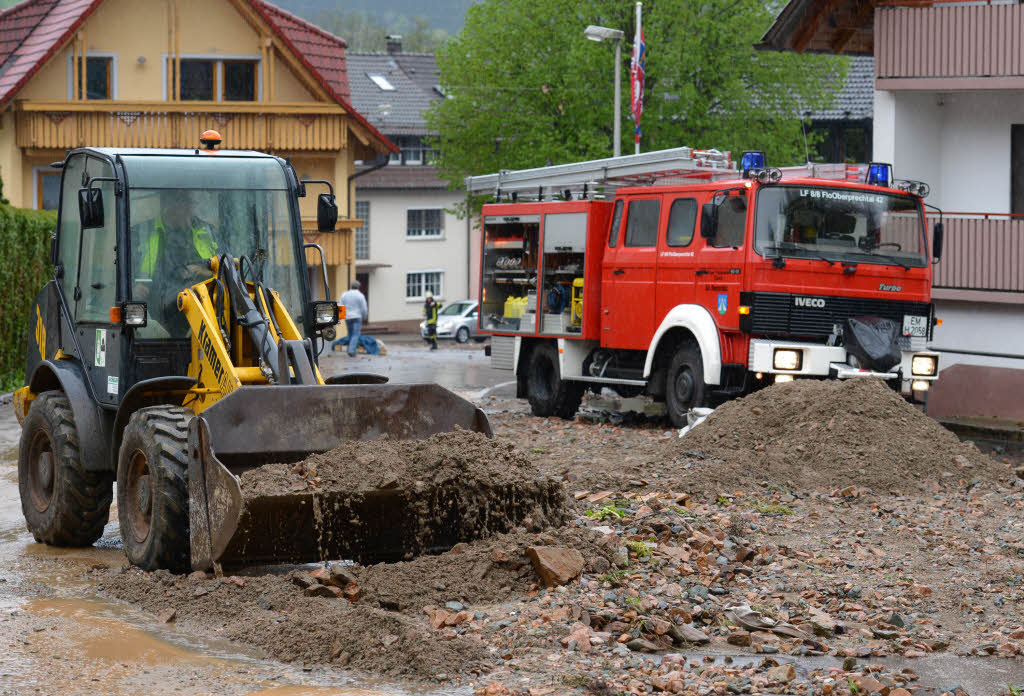 Starkregen hat der Feuerwehr in Elzach und seinen Stadtteilen 70 Einstze beschert.