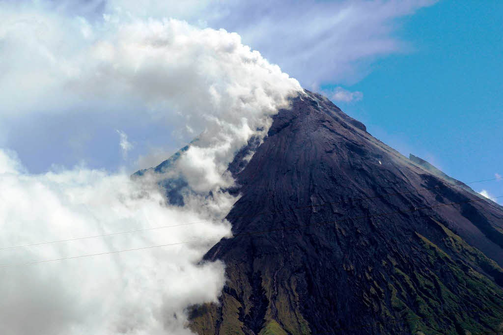 Der Mayon ist einer der aktivsten Vulkane der Philippinen