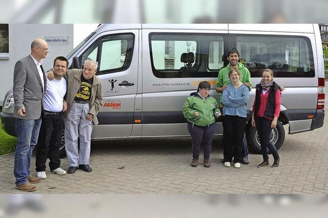 Neuer Bus fr die Wohngruppe