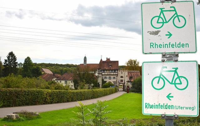 Zum Radverkehrskonzept des Landkreises... Hier der Radweg bei Schloss Beuggen.   | Foto: Peter Gerigk