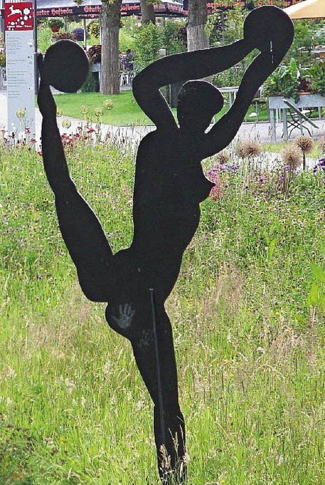 Skulptur im Grnen  | Foto: PR