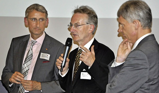 Auf Einladung von Brgermeister Michae... Unternehmern und Kommunalpolitikern.   | Foto: Rainer Ruther