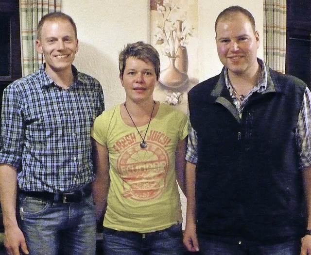 Das Vorstandsteam der Ewattinger Stroh...mel, Ulrike Krause und Daniel Stritt.   | Foto: Rittner