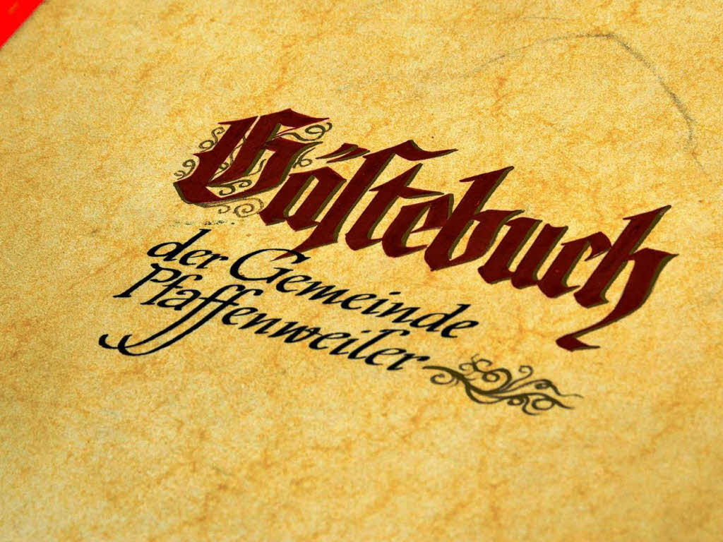 Das Gstebuch der Gemeinde Pfaffenweiler lag bereit.