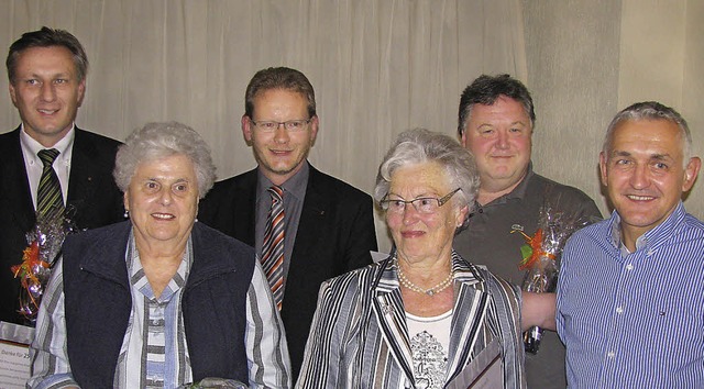 Fr langjhrige CDU-Mitgliedschaft wur...n Mitte) und Rdiger Leykum (rechts).   | Foto: Michael Gottstein