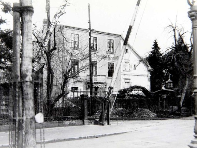 Einst dampften hier Zge vorbei: Der a...uf einem Foto, das etwa 1930 entstand.  | Foto: Stadtarchiv