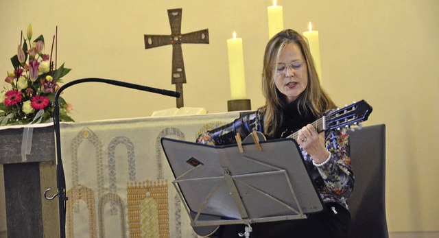 Mit Liedern, Gedichten, Geschichten un...lischen Stadtkirche in Bad Sckingen.   | Foto: Hrvoje Miloslavic