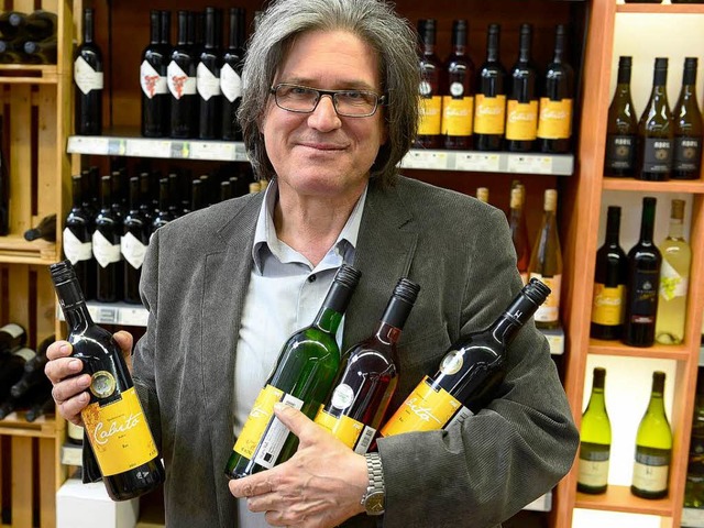 Edgar Rieflin in der Vita-Weinabteilung  | Foto: Ingo Schneider