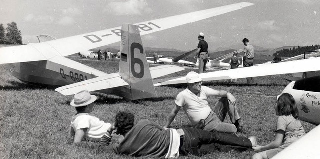 Entspannt ging es zu beim Hotzenwald-Wettbewerb im Jahr 1969.  | Foto: Luftsportgemeinschaft