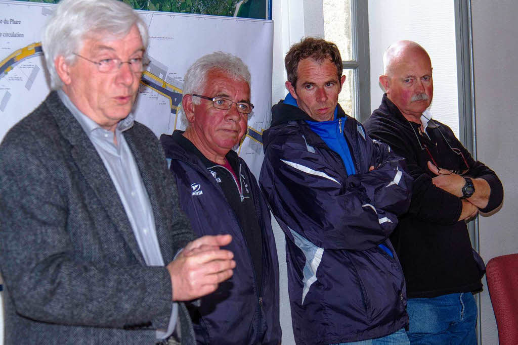 Empfang im Rathaus Combrit (von links): Brgermeister Jean Claude Dupr, Roger Salan, Pascal Vigouroux und Claude Garin