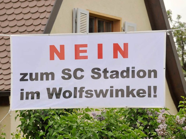 Im Stadtteil Mooswald formiert sich Wi... gegen ein neues Stadion am Flughafen.  | Foto: Michael Bamberger