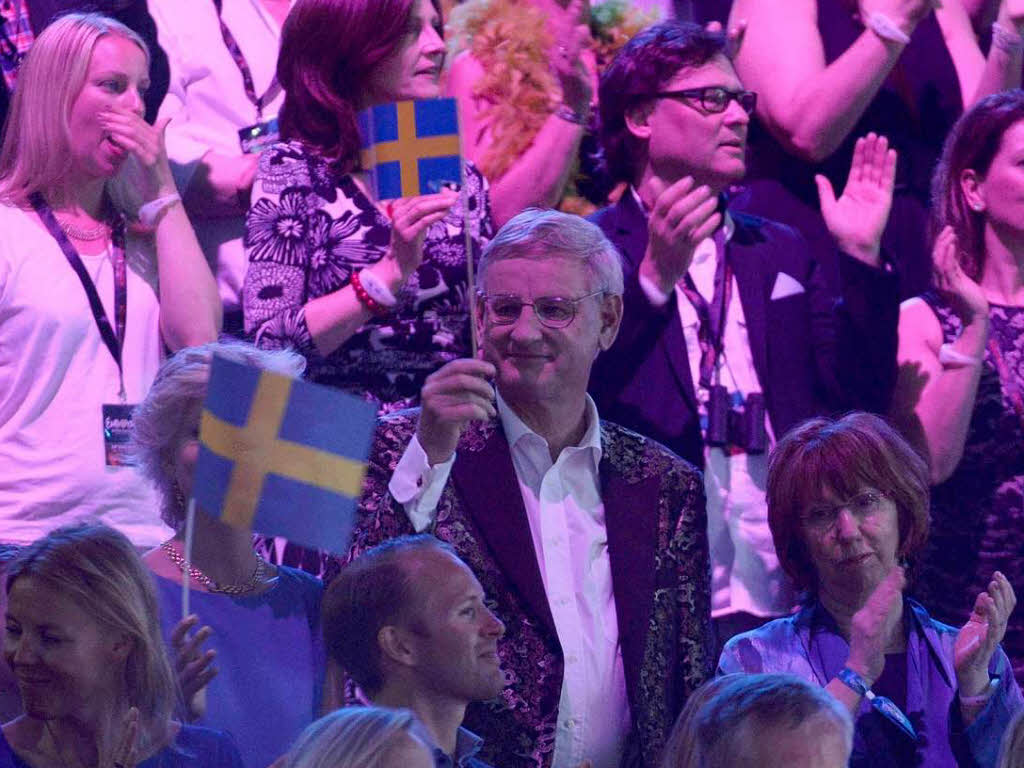 Unter den Gsten des Eurovision Song Contest: der schwedische Auenminister Carl Bildt.