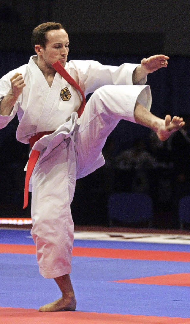 Philip Jttner aus der Karateschule Ba... der Europameisterschaft in Budapest.   | Foto: AFP